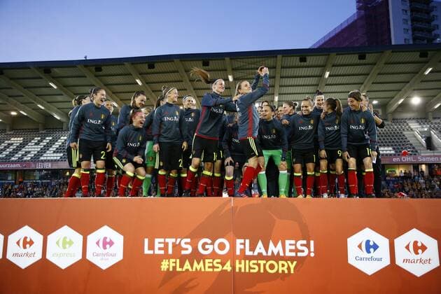 Belgian red flames team celebrates FOOTBALL FEMININ : Belgique vs Japon - Amical - 13 06 2017 PhotoNews Panoramic 