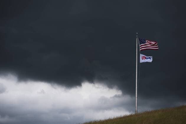 170614 Ett oväder drar in över golfbanan Erin Hills inför golfturneringen US Open den 14 juni 2017 i Hartford.  Copyright: JOELxMARKLUND BB170614JM023