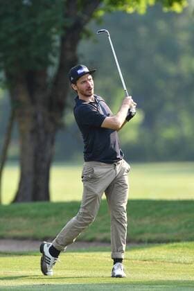 Skistar Felix NEUREUTHER, Aktion,Einzelaktion,Einzelbild, Freisteller,Ganzkoerperaufnahme,ganze Figur. ProAm ,GOLF,BMW International Open 2017 am 21.06.2017 in Muenchen Eichenried.
