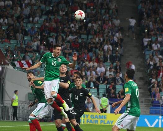 Bilder des Tages - SPORT Of The Russian Federation. Sochi. Football. The FIFA Confederations Cup 2017. Mexico New Zealand. The Stadium Fischt. MaksimxKonstantinov 