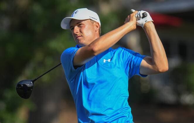 Thursday June 22, 2017: Jordan Spieth follows his tee shot on the 18th hole during the opening round of the Travelers Golf Championship at TPC River Highlands in Cromwell, Connecticut. CSM PGA Golf Herren 2017: Travelers Championship JUN 22 - ZUMAc04_ 20170622_zaf_c04_105 Copyright: xGregoryxVasilx