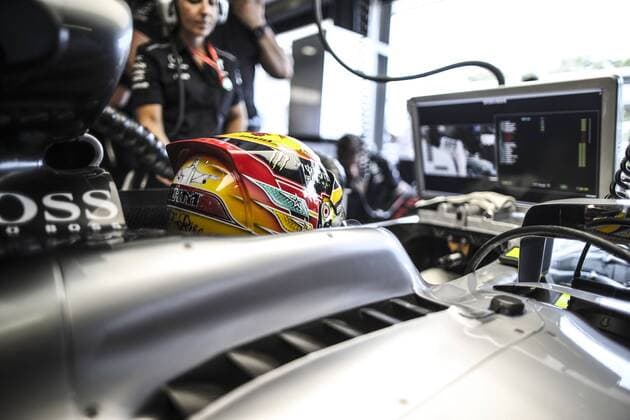 Motorsports: FIA Formula One World Championship WM Weltmeisterschaft 2017, Grand Prix of Europe, 44 Lewis Hamilton (GBR, Mercedes AMG Petronas F1 Team), Baku Azerbaijan xHOCHxZWEIx
