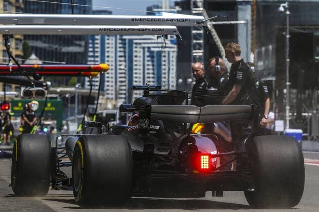 Motorsports: FIA Formula One World Championship WM Weltmeisterschaft 2017, Grand Prix of Europe, 44 Lewis Hamilton (GBR, Mercedes AMG Petronas F1 Team), Baku Azerbaijan xHOCHxZWEIx