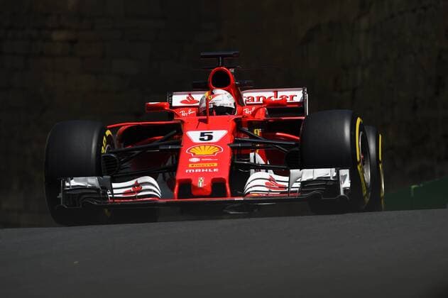 Sebastian Vettel (Scuderia Ferrari) mit seinem Auto auf der Strecke, Grosser Preis von Aserbaidschan 2017, Freies Training, Motorsport, Formel 1, 23.06.2017, Baku Copyright: xAndre Eibner-Pressefotox EP_JAE