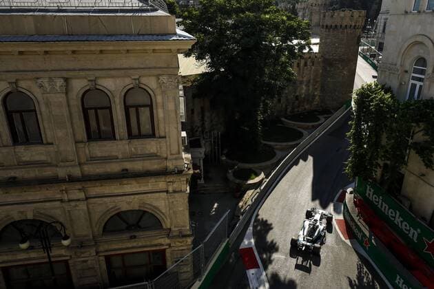 Motorsports: FIA Formula One World Championship WM Weltmeisterschaft 2017, Grand Prix of Europe, 44 Lewis Hamilton (GBR, Mercedes AMG Petronas Formula One Team), Baku Azerbaijan xHOCHxZWEIx