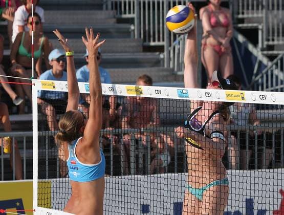 Beach volleyball Beachvolleyball - CEV EC 2017 BADEN,AUSTRIA,24.JUN.17 - BEACH VOLLEYBALL - CEV European Beach Volleyball Championships, ladies. Image shows Nadezka Makroguzova (RUS) and Julia Sude (GER). GEPAxpictures xChristianxOrt