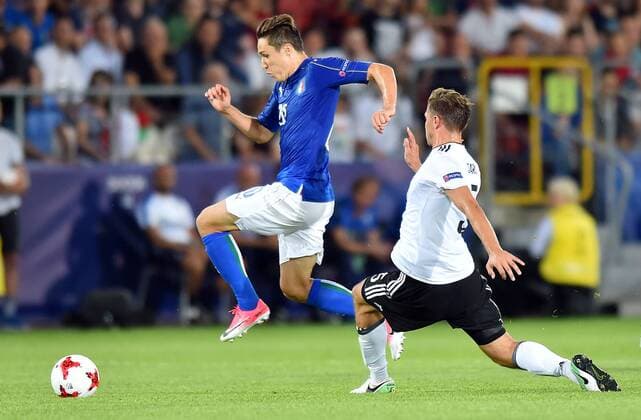Fußball, U21 EM, Italien - Deutschland 2017.06.24 Krakow Pilka nozna kadra reprezentacja Mistrzostwa Europy U21 U 21 Polska 2017 Wlochy - Niemcy N z Federico Chiesa Foto Lukasz Laskowski PressFocus 2017.06.24 Krakow Football UEFA Under21 Championship Poland 2017 Italy vs. Germany Federico Chiesa Credit: Lukasz Laskowski PressFocus NEWSPIX.PL --- Newspix.pl  20170624LUK_092