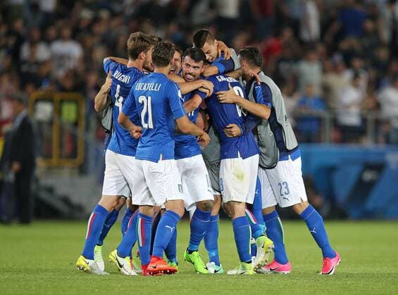 Bilder des Tages - SPORT 24.06.2017, Fussball U21 U 21 Europameisterschaft 2017 in Polen, Gruppe C, Italien - Deutschland im Cracovia-Stadion Krakau. Schlussjubel Italien 