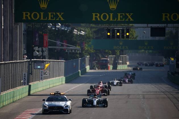 Azerbaijan Grand Prix, Baku 22 - 25 June 2017 25.06.2017 - Race, The Safety car and Lewis Hamilton (GBR) Mercedes AMG F1 W08 