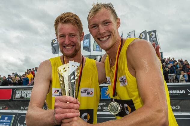 smart Beach Tour 2017 - Supercup Kuehlungsborn; Kuehlungsborn, 25.06.2017 Yannick Harms, Philipp-Arne Bergmann; Sieger Supercup Kuehlungsborn; smart Beach Tour 2017 - Supercup Kuehlungsborn am 25.06.2017. xPWx