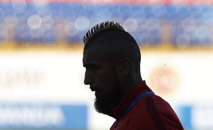 Bilder des Tages - SPORT Chilean training in Kazan KAZAN, RT - 27.06.2017: CHILEAN TRAINING IN KAZAN - Arturo VIDAL of Chile during training of the Chilean soccer team on the eve of the semi final of the Confederations Cup 2017 on Tuesday (27) held at the Kazan Central Stadium in Kazan, Russia. Chile faces tomorrow& 3Portugal sal squad in search of a place in the final. (Photo: Rodolfo Buhrer La Imagem Fotoarena) x1345349x  RodolfoxBuhrer
