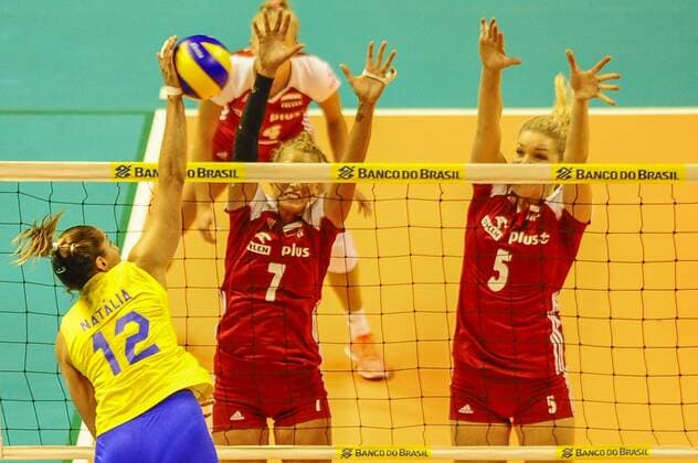 V?lei Feminino Brasil x Pol?nia BELO HORIZONTE, MG - 27.06.2017: VÔLEI FEMININO BRASIL X POLÔNIA - Natália during friendly match of Women& 3Volleyballball between the selections of Brazil vs Poland held in the Mineirinho in Belo HorizonMG, on the nhe night of this Tuesday (27). (Photo: Mourão Panda Fotoarena) x1345706x  MourãoxPanda
