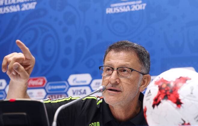 SOCHI, RUSSIA - JUNE 28, 2017: Head coach Juan Carlos Osorio of the Mexican national football team speaks at a press conference PK Pressekonferenz ahead of their 2017 FIFA Confederations Cup semi-final match against Germany. Artyom Korotayev TASS  TS05518A