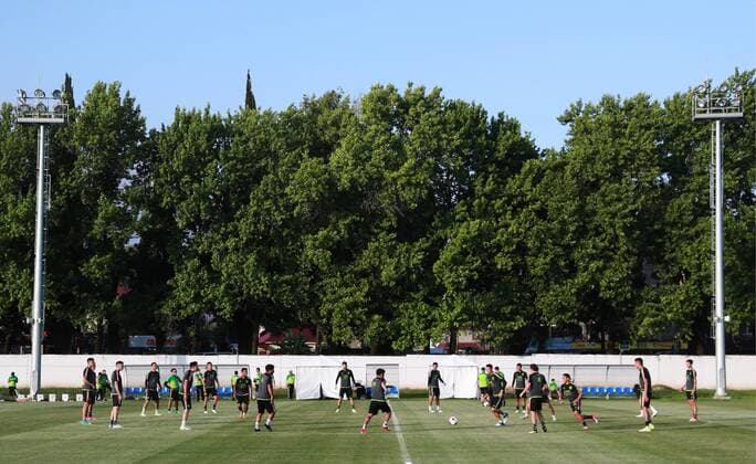 SOCHI, RUSSIA - JUNE 28, 2017: Players of the Mexican men s national football team seen during a training session ahead of the 2017 FIFA Confederations Cup semifinal match against Germany. The game is scheduled for June 29, 2017. Sergei Fadeichev TASS  TS055374