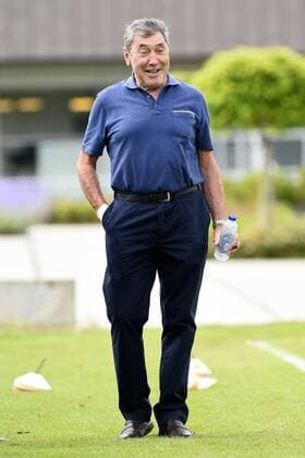 Themen der Woche - SPORT Bilder des Tages - SPORT Eddy Merckx during closed training session of RSC Anderlecht on the RSC Anderlecht trainingsground of Neerpede on June 04, 2017 in Anderlecht, Belgium , 29 06 2017 FOOTBALL : Entrainement Anderlecht - 29 06 2017 Photonews Panoramic 