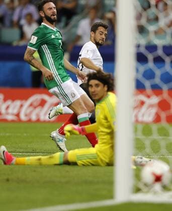 Germany vs Mexico SOCHI, SC - 29.06.2017: GERMANY VS MEXICO - Germany& 39;s AmOUNEOUNES scores their goal in goalkeeper OCHOA Guillermo of Mexico during a match between Germany and Mexico in the semifinals of the 2017 FIFA Confederations Cup on Thursday at the Sochi Olympic Stadium in Sochi, Russia. (Photo: Rodolfo Buhrer La Imagem Fotoarena) x1347442x  RodolfoxBuhrer