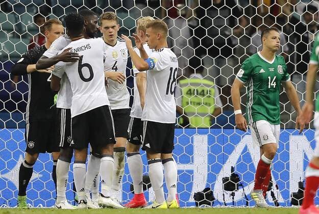Germany vs Mexico SOCHI, SC - 29.06.2017: GERMANY VS MEXICO - Germany& 39;s pls ces celebrate the victory in front of HERNANDEZ Javier of Mexico during a match between Germany and Mexico in the semifinals of the 2017 FIFA Confederations Cup on Thursday at the Sochi Olympic Stadium in Sochi, Russia. (Photo: Rodolfo Buhrer La Imagem Fotoarena) x1347459x  RodolfoxBuhrer