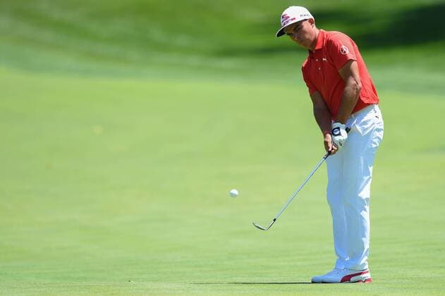 JUN 29, 2017 - Rickie Fowler (USA) chips his ball onto the sixth hole during the opening round at the 2017 Quicken Loans National at the Tournament Players Club in Potomac MD. PGA Golf Herren 2017: Quicken Loans National JUN 29 - ZUMAcjm_ 20170629_zaf_cjm_008 Copyright: xJohnxMiddlebrookx