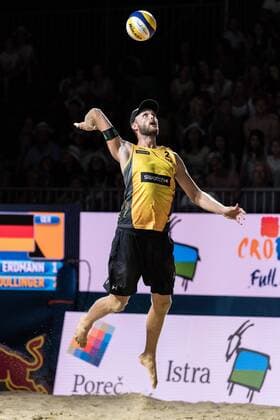 Bilder des Tages - SPORT FIVB World Tour - swatch MAJOR SERIES - Porec Major; 29.06.2017 Armin Dollinger (GER); FIVB World Tour - swatch MAJOR SERIES - Porec Major am 29.06.2017,Porec (Kroatien). xPWx