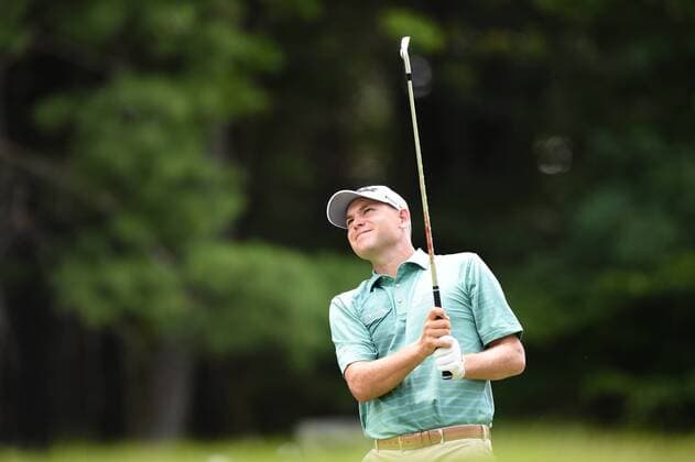 JUL 01, 2017 - Bill Haas (USA) tees off at the ninth during the third round at the 2017 Quicken Loans National at the Tournament Players Club in Potomac MD. PGA Golf Herren 2017: Quicken Loans National JUL 01 - ZUMAcjm_ 20170701_zaf_cjm_020 Copyright: xJohnxMiddlebrookx