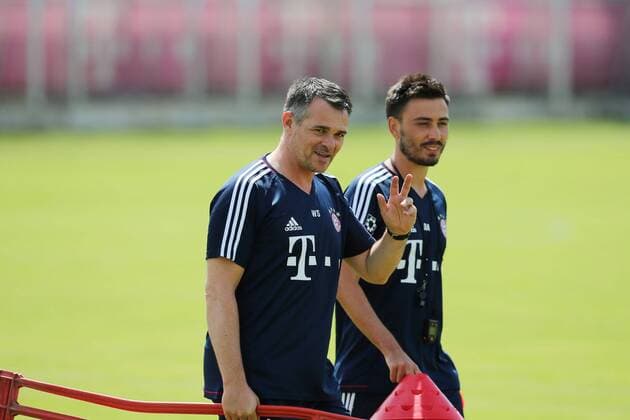 vl. Die beiden Co-Trainer Willy Sagnol und Davide Ancelotti (FC Bayern Muenchen )waehrend dem ersten Training des FC Bayern Muenchen fuer die anstehende Saison 2017 18, an der Saebener Straße. Muenchen Copyright: xEngelbrechtx Eibner-Pressefotox EP_met