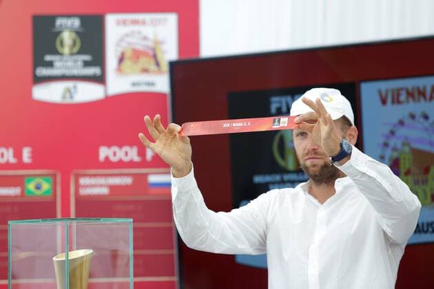 01.07.2017, Porec, CRO, FIVB World Tour, Beachvolleyball Major Series, Porec, Auslosung der Begegnungen fuer die bevorstehende Beachvolleyball WM in Wien, im Bild Julius Brink during drawing encounters for the upcoming Beach volleyball Beachvolleyball World Championship WM Weltmeisterschaft in Vienna as a side event of the FIVB World Tour Major Series Tournament in Porec, Croatia on 2017 07 01. Porec  EX_PIXS  