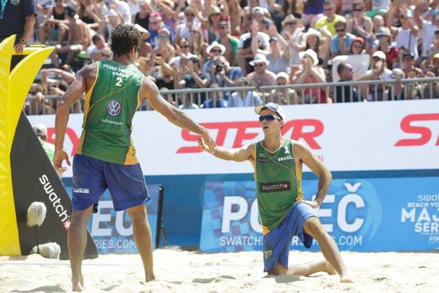 Beach volleyball Beachvolleyball Major Series - Men semifinal - Carvalhaes Solberg vs Stoyanovskiy Yarzutkin 01.07.2017., Porec, Croatia - Volleyball Tournament Swatch Beach Volleyball Major Series. The Men semifinal match between Gustavo Albrecht Carvalhaes and Pedro Solberg of Brazil against Oleg Stoyanovskiy and Artem Yarzutkin of Russia. Carvalhaes and Solber won 2:0 Pedro Solberg, Gustavo Albrecht Carvalhaes.  LukaxStanzl PIXSELL