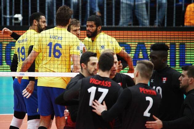 Liga Mundial Brasil x Canad? CURITIBA, PR - 04.07.2017: LIGA MUNDIAL BRASIL X CANADÁ - Brazil and Canada make the debut of the final phase of the World Volleyball League at the Arena da Baixada in Curitiba. (Photo: Guilherme Artigas Fotoarena) x1350284x  GuilhermexArtigas