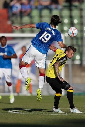 Fussball UEFA Europa League, Europa-Ligue, Europa League 2017 - 2018 04.07.2017, UEFA Europa League 2017-2018, Qualification First Round, Second Game, Return Game, Luxemburg, Stade Josy Barthel, Progres Niederkorn, Proges Niederkorn (LUX) - Rangers FC, Glasgow Rangers (SCO) vl: Niko Kranjcar (Rangers 19) - Sebastien Thill (Niederkorn 31)