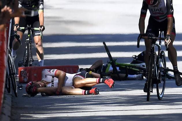 VITTEL, FRANCE - JULY 4 : Crash DEGENKOLB John (GER) Rider of Trek - Segafredo, CAVENDISH Mark (GBR) Rider of Team Dimension Data during stage 4 of the 104th edition of the 2017 Tour de France cycling race, a stage of 207.5 kms between Mondorf-Les-Bains and Vittel on July 04, 2017 in Vittel, France, 4 07 2017 CYCLISME : Tour de France 2017 - Etape 4 - Mondorf les Bains a Vittel - 04 07 2017 Photonews Panoramic 