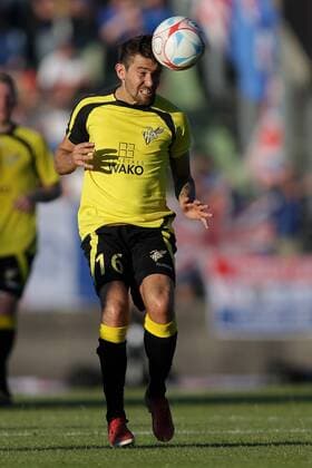 Kopfball Maximilian Watzka (Niederkorn 16) 04.07.2017 Fussball Europa League Qualifikation, 1. Runde, Saison 2017-2018 04.07.2017 LUX, ELQ, FC Progres Niederkorn (LUX) - Glasgow Rangers FC (SCO) Stade Josy Barthel, Luxemburg 