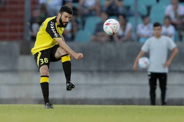 Metin Karayer (Niederkorn 38) Freisteller, Einzelbild, Aktion, Ganzkörper 04.07.2017 Fussball Europa League Qualifikation, 1. Runde, Saison 2017-2018 04.07.2017 LUX, ELQ, FC Progres Niederkorn (LUX) - Glasgow Rangers FC (SCO) Stade Josy Barthel, Luxemburg 