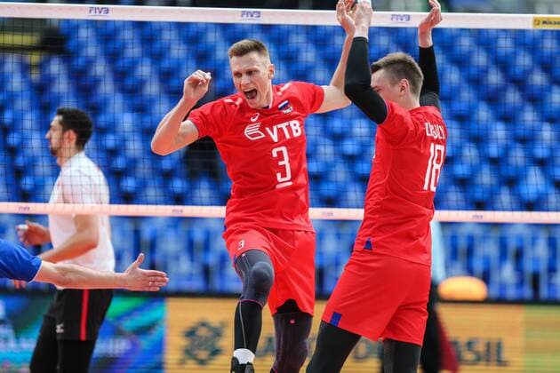 July 5, 2017 - Curitiba, Parano, Brasil - CURITIBA, BRAZIL JULY 5: Dmitry Kovalev of the Russian team celebrates during a match between Russia and Canada as part of the FIVB Volleyball World League 2017 at the Arena da Baixada Stadium on July 4, 2017 in Curitiba, Brazil. .Foto: RUS v CAN - FIVB Volleyball World League 2017 - ZUMAb158 20170705_zap_b158_007 Copyright: xGeraldoxBubniakx