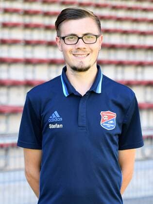 Betreuer Stefan Schwabl (Unterhaching) Einzelbild, Aktion, Action, Porträt, Portrait, Fußball, GER, 3.Liga, Porträttermin 2017 2018, SpVgg Unterhaching, xslx