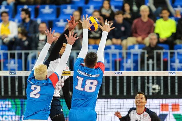 Benjamin Patch of the USA team VOLLEY BALL : Serbie vs Etats Unis - FIVB Volleyball World League 2017 - Curitiba - 05 07 2017 GeraldoBubniak Panoramic 