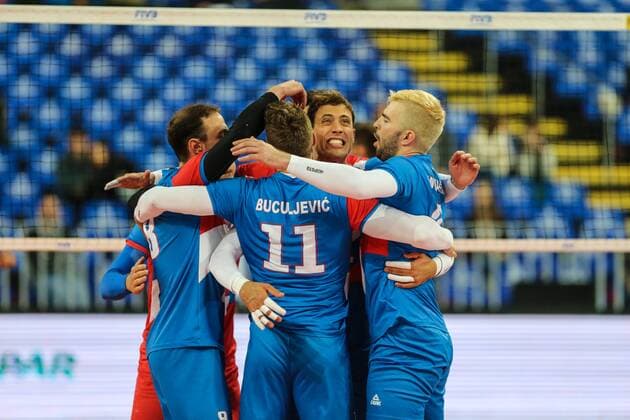 Joie Aleksandar Atanasijevic of the Serbian team VOLLEY BALL : Serbie vs Etats Unis - FIVB Volleyball World League 2017 - Curitiba - 05 07 2017 GeraldoBubniak Panoramic 