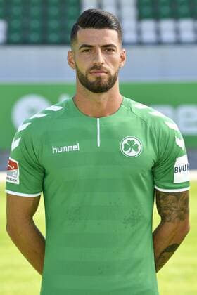 06.07.2017 - SpVgg Spielvereinigung Greuther Fürth Kleeblatt - 2. Fußball Bundesliga BL - Saison 2017 2018 - Fototermin Porträttermin Portraittermin - - Jurgen Gjasula (10. SpVgg Greuther Fürth ) Einzelbild Einzelfoto Portrait Porträt Kopfbild