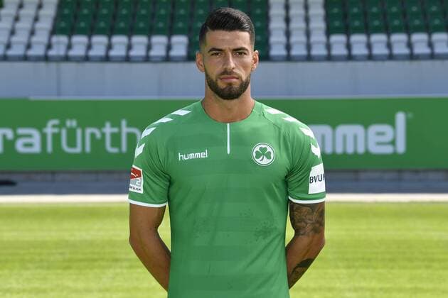 06.07.2017 - SpVgg Spielvereinigung Greuther Fürth Kleeblatt - 2. Fußball Bundesliga BL - Saison 2017 2018 - Fototermin Porträttermin Portraittermin - - Jurgen Gjasula (10. SpVgg Greuther Fürth ) Einzelbild Einzelfoto Portrait Porträt Kopfbild