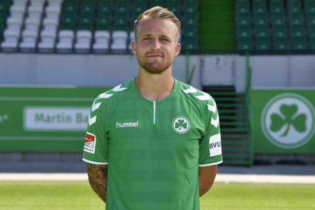 06.07.2017 - SpVgg Spielvereinigung Greuther Fürth Kleeblatt - 2. Fußball Bundesliga BL - Saison 2017 2018 - Fototermin Porträttermin Portraittermin - - Philipp Hofmann (11, SpVgg Greuther Fürth )