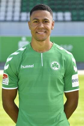 06.07.2017 - SpVgg Spielvereinigung Greuther Fürth Kleeblatt - 2. Fußball Bundesliga BL - Saison 2017 2018 - Fototermin Porträttermin Portraittermin - - Mathis Bolly (14, SpVgg Greuther Fürth ) Einzelbild Einzelfoto Portrait Porträt Kopfbild