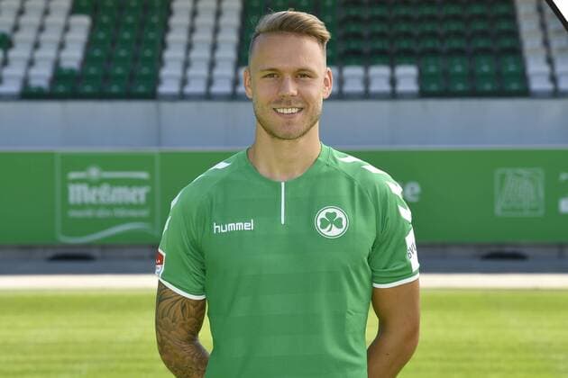 06.07.2017 - SpVgg Spielvereinigung Greuther Fürth Kleeblatt - 2. Fußball Bundesliga BL - Saison 2017 2018 - Fototermin Porträttermin Portraittermin - - Marcel Franke (28, SpVgg Greuther Fürth ) Einzelbild Einzelfoto Portrait Porträt Kopfbild