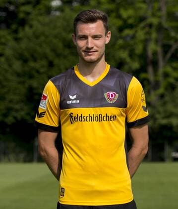 Fußball, 2. Bundesliga, Saison 2017 2018, SG Dynamo Dresden, Porträttermin, (06.07.2017). Florian Ballas. RM001