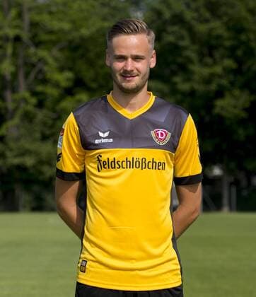 Fußball, 2. Bundesliga, Saison 2017 2018, SG Dynamo Dresden, Porträttermin, (06.07.2017). Lucas Röser. RM001