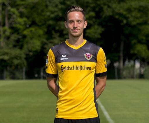 Fußball, 2. Bundesliga, Saison 2017 2018, SG Dynamo Dresden, Porträttermin, (06.07.2017). Jannik Müller. RM001