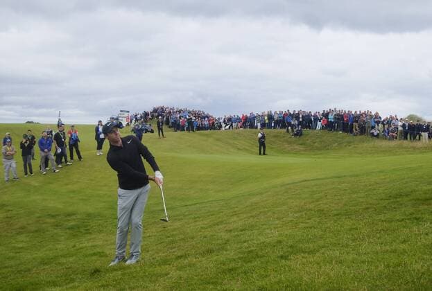 July 6th 2017, Portstewart Golf Club, Portstewart, Northern Ireland; Dubai Duty Free Irish Open Golf Championship; Day1; Rory Mcllroy (NIR) plays a chip shot onto the 9th green xNigelxCookex  ActionPlus11898275