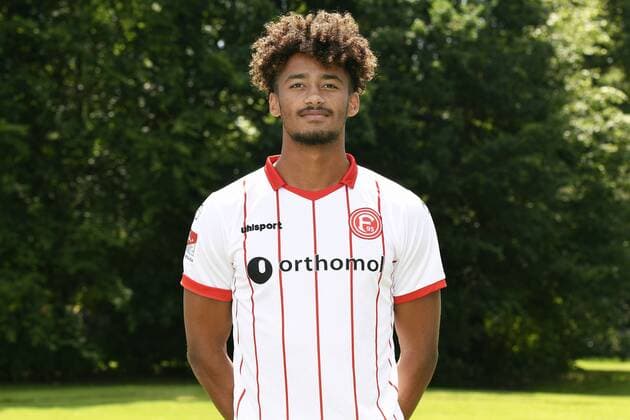 Fußball, 2. BL, Fortuna Düsseldorf Porträttermin Porträt: Fußball, GER, 2.BL, Porträttermin 2017 2018, Fortuna Düsseldorf: Emmanuel Iyoha (Düsseldorf)