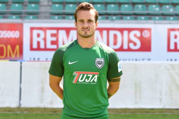 Fußball 3. Liga, Porträttermin 2017 2018 SC Preußen Münster am 06.07.2017 im Preußenstadion in Münster Sandrino Braun (Muenster) MT