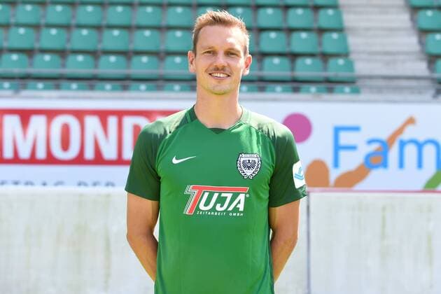 Fußball 3. Liga, Porträttermin 2017 2018 SC Preußen Münster am 06.07.2017 im Preußenstadion in Münster Ole Kittner (Muenster) MT