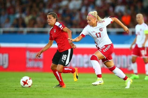 SOCCER - AUT vs DEN, test match WIENER NEUSTADT,AUSTRIA,06.JUL.17 - WOMEN SOCCER - OEFB, Oesterreichischer Fussball-Bund, Austria vs Denmark, test match. Image shows Laura Feiersinger (AUT) and Line Sigvardsen Jensen (DEN). GEPAxpictures xCh.xKelemen