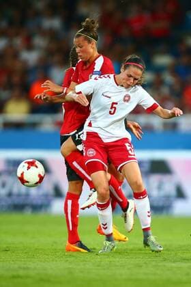 SOCCER - AUT vs DEN, test match WIENER NEUSTADT,AUSTRIA,06.JUL.17 - WOMEN SOCCER - OEFB, Oesterreichischer Fussball-Bund, Austria vs Denmark, test match. Image shows Nicole Billa (AUT) and Simone Boye Sorensen (DEN). GEPAxpictures xCh.xKelemen